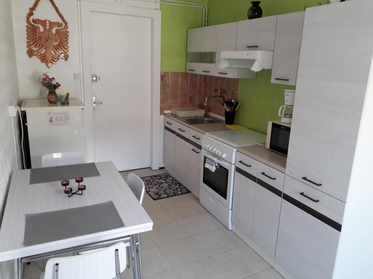 Meubles Hg Bains-Les-Bains Lägenhet Exteriör bild
